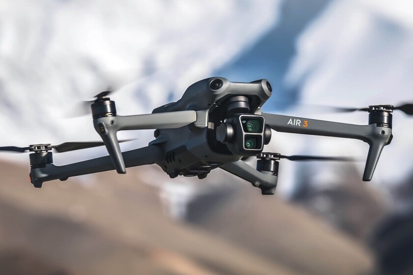 DJI Air 3: the first dual-camera drone in the Air series comes to conquer aerial photography